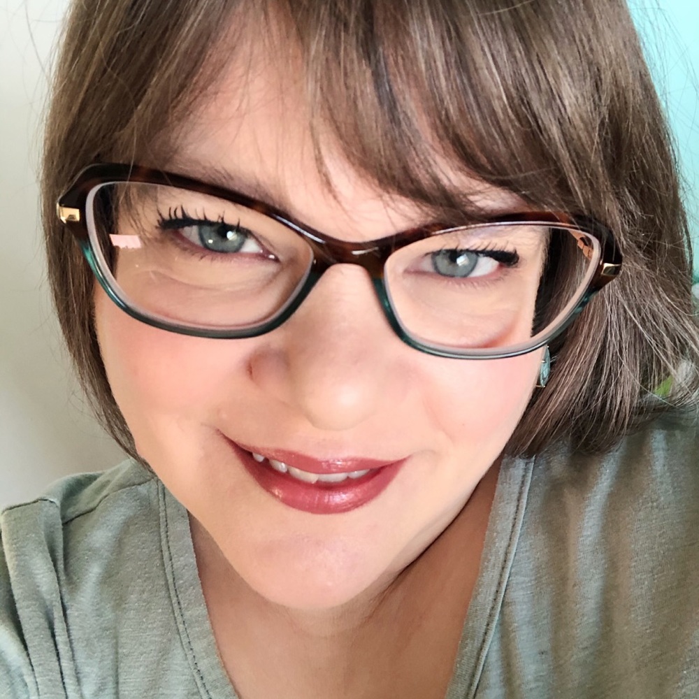 Meet your Posher, Erin